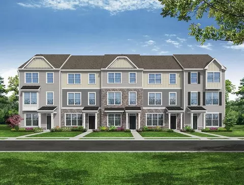 12700 Beaver Point Dr, Midlothian, VA 23112