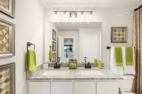 Bath - 1404 Holmesfield Dr, Forney, TX 75126 photo 3 of 6