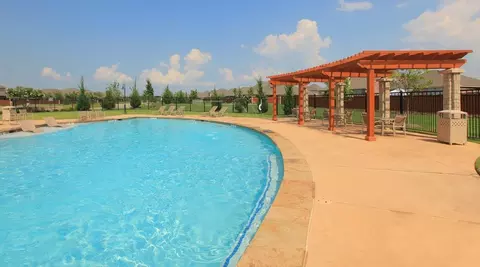 Exterior - 1404 Holmesfield Dr, Forney, TX 75126 photo 8 of 9