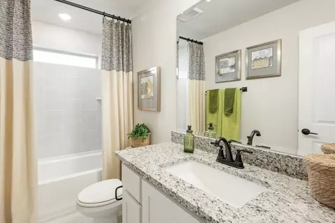 Bath - 1404 Holmesfield Dr, Forney, TX 75126 photo 5 of 6