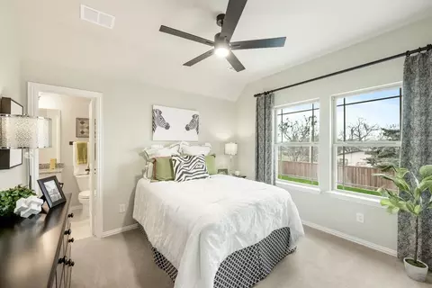 Bedroom - 1404 Holmesfield Dr, Forney, TX 75126 photo 5 of 9
