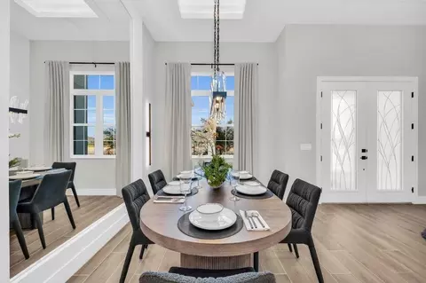 Dining - 304 Monet Trl, Bradenton, FL 34212 photo 3 of 6