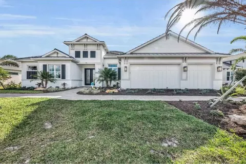 Exterior - 304 Monet Trl, Bradenton, FL 34212 photo 18 of 19