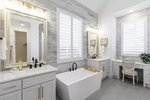 Bath - 1811 Kyle Ct, Prosper, TX 75078 photo 6 of 9