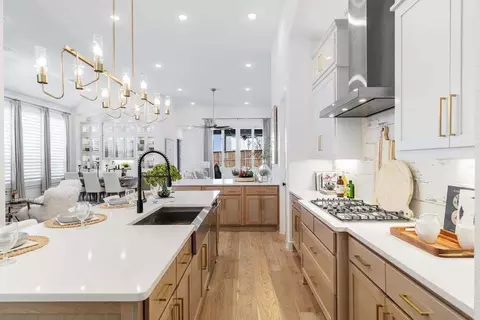 Kitchen - 1811 Kyle Ct, Prosper, TX 75078 photo 5 of 11