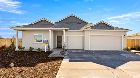 Exterior - 4235 Haleakala Ave, Redding, CA 96001 photo 3 of 4