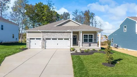 7107 Caledonian Ave, Huber Heights, OH 45424