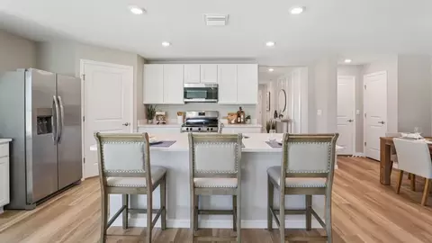 Kitchen - 2154 NE 28th Pl, Ocala, FL 34470 photo 1 of 5