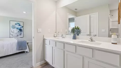 Bath - 2154 NE 28th Pl, Ocala, FL 34470 photo 1 of 5