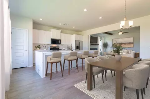 Dining - 31042 E 65th Pl S, Broken Arrow, OK 74014 photo 2 of 7