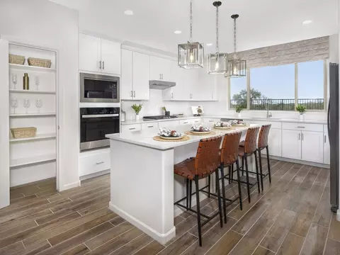 Kitchen - 1397 E Cattle Graze Loop, Sahuarita, AZ 85629 photo 1 of 2