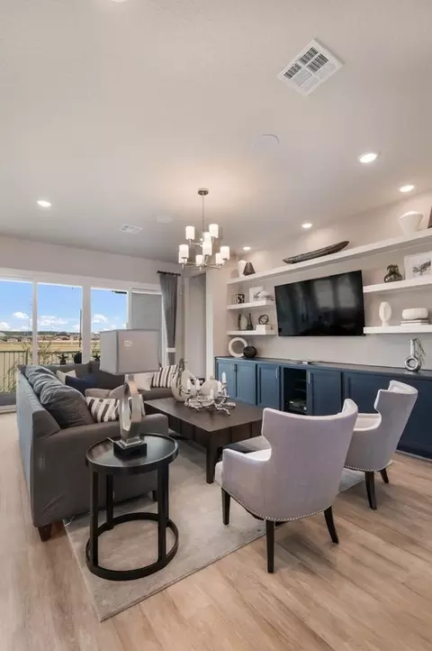 Living - 868 Silver Fox, Cibolo, TX 78108 photo 1 of 2
