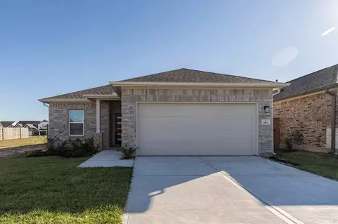 14511 Lunan Dr, Texas City, TX 77568