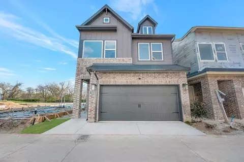 5849 Water Bridge Ln, Fort Worth, TX 76109