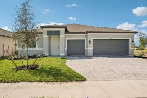 9250 Deep Horizon Loop, Parrish, FL 34219