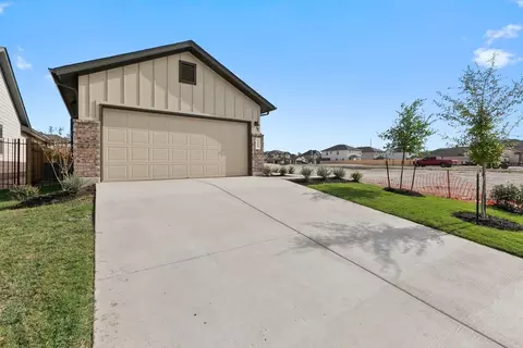 Exterior - 122 Dogvane Cir, Kyle, TX 78640 photo 3 of 12