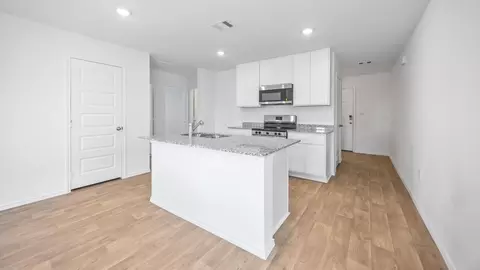 11914 Sweet Apple Ln, Houston, TX 77048