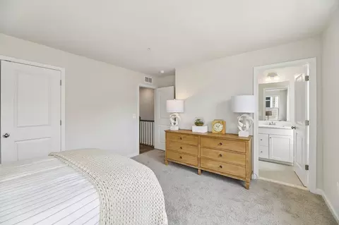 Bedroom - 9894 Obin Ln, Waldorf, MD 20601 photo 1 of 24