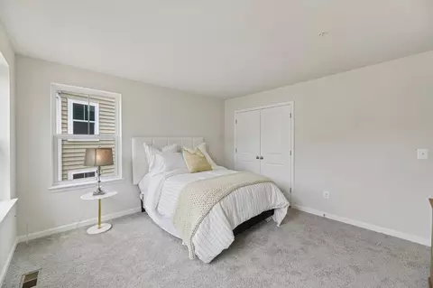 Bedroom - 9894 Obin Ln, Waldorf, MD 20601 photo 2 of 24