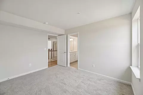 Bedroom - 9894 Obin Ln, Waldorf, MD 20601 photo 14 of 24