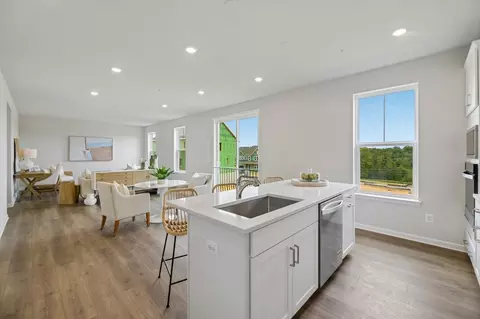 Kitchen - 9894 Obin Ln, Waldorf, MD 20601 photo 8 of 14