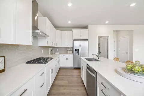 Kitchen - 9894 Obin Ln, Waldorf, MD 20601 photo 6 of 14