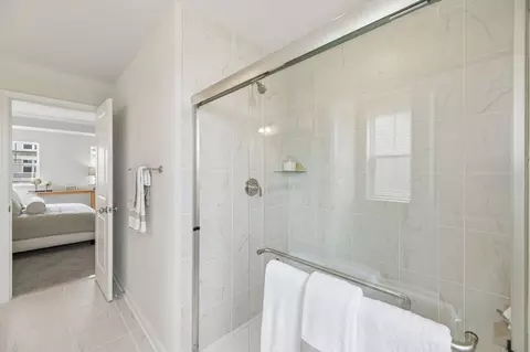 Bath - 9894 Obin Ln, Waldorf, MD 20601 photo 1 of 17