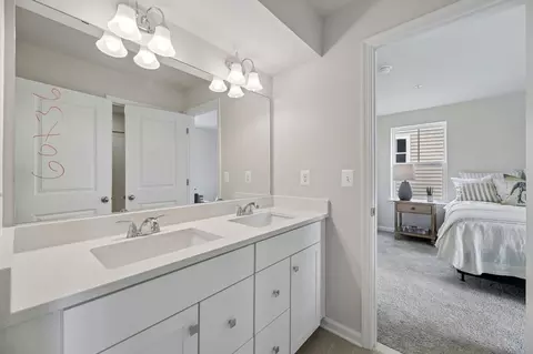 Bath - 9894 Obin Ln, Waldorf, MD 20601 photo 7 of 17