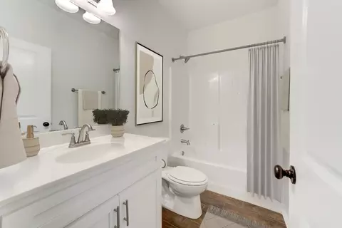 Bath - 31042 E 65th Pl S, Broken Arrow, OK 74014 photo 2 of 11