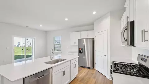 Kitchen - 2019 Moorside Ct, Lancaster, SC 29720 photo 1 of 8