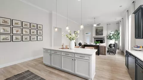 Kitchen - 479 Adhurst Dr, Enoree, SC 29335 photo 5 of 5