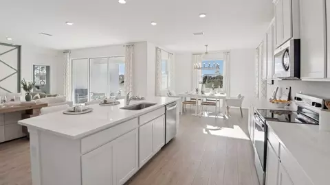Kitchen - 5204 NW 41st Loop, Ocala, FL 34482 photo 5 of 7