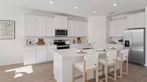 Kitchen - 5204 NW 41st Loop, Ocala, FL 34482 photo 2 of 7