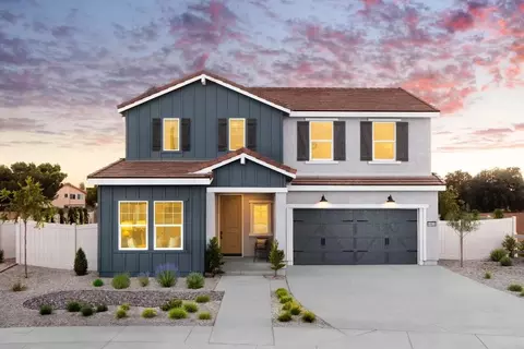 Exterior - 44640 Lamour Ct, Lancaster, CA 93535 photo 2 of 7