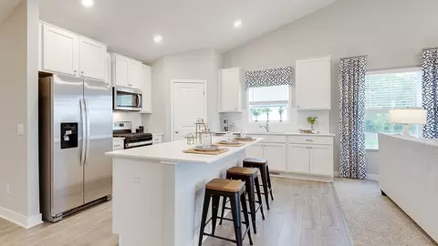 17444 Dulles Ln, Lakeville, MN 55044