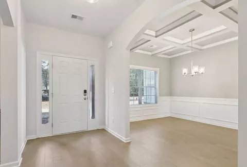 Entry Way - 101 Beaver Crk, Lagrange, GA 30241 photo 1 of 2
