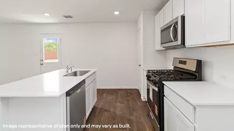 Kitchen - 4230 Common Sage, Von Ormy, TX 78073 photo 5 of 14