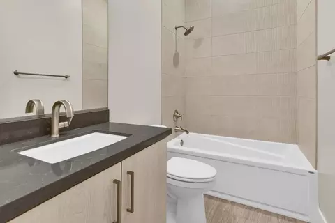 Bath - 1330 Cava Rd, Paso Robles, CA 93446 photo 2 of 3