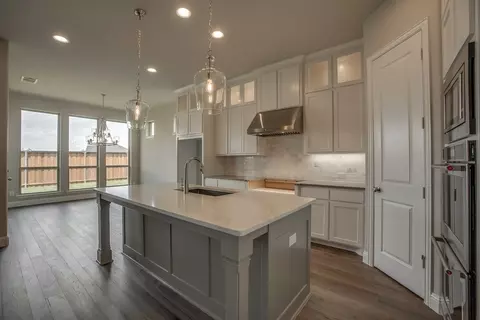 Kitchen - 4805 Triadic Ln, Prosper, TX 75078 photo 3 of 9