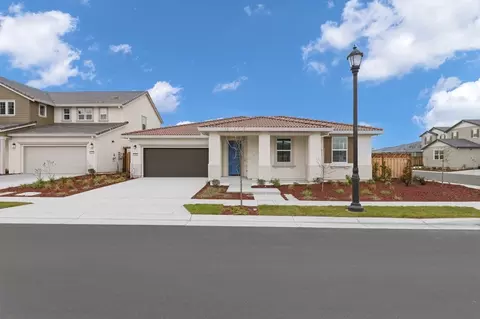 1493 N Girardi Dr, Mountain House, CA 95391