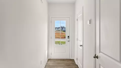 Entry Way - 300 Cookie Loop, Johnson City, TN 37615 photo 1 of 7