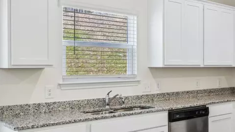 Kitchen - 300 Cookie Loop, Johnson City, TN 37615 photo 4 of 9