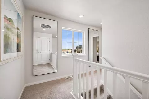 Entry Way - 4728 N Ukraine Ct, Aurora, CO 80019 photo 4 of 6