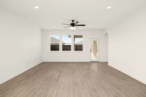 Living - 2012 Sambar Loop, Laredo, TX 78045 photo 3 of 3