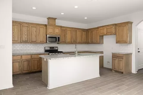 Kitchen - 2012 Sambar Loop, Laredo, TX 78045 photo 1 of 4