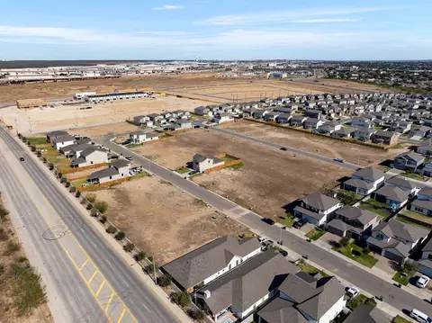 View/Area - 2012 Sambar Loop, Laredo, TX 78045 photo 2 of 15