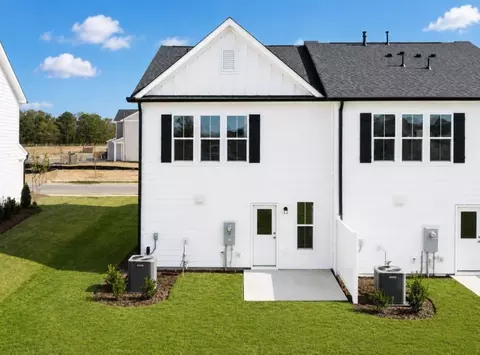 Exterior - 1005 Titian Ave, Wake Forest, NC 27587 photo 6 of 11