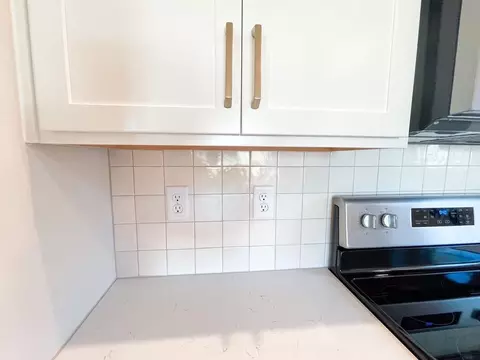 Kitchen - Claiborne Circle, Franklin, KY 42134 photo 5 of 6