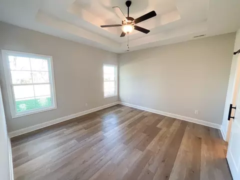 Bedroom - Claiborne Circle, Franklin, KY 42134 photo 3 of 4