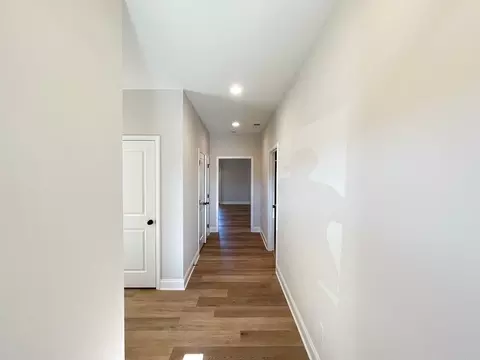 Entry Way - Claiborne Circle, Franklin, KY 42134 photo 1 of 3